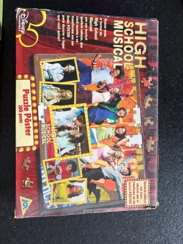 Quebra cabeça HIGH SCHOOL MUSICAL 200 peças