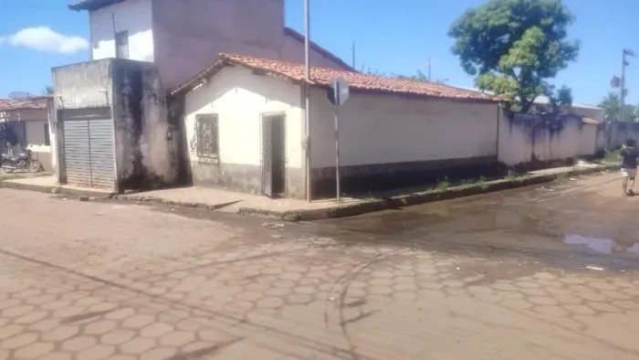 Vendo uma casa em são Mateus do Mara