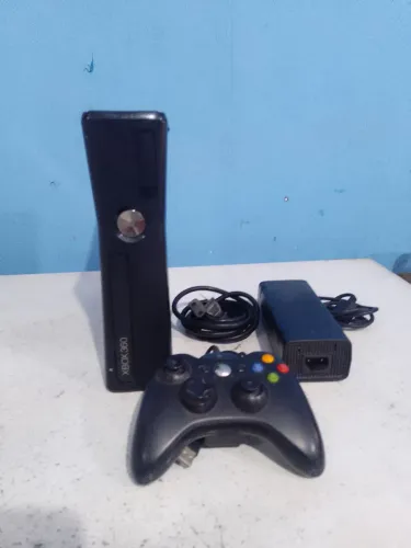 Xbox 360 Slim Desbloqueado + Controle | Funcionando | R$450