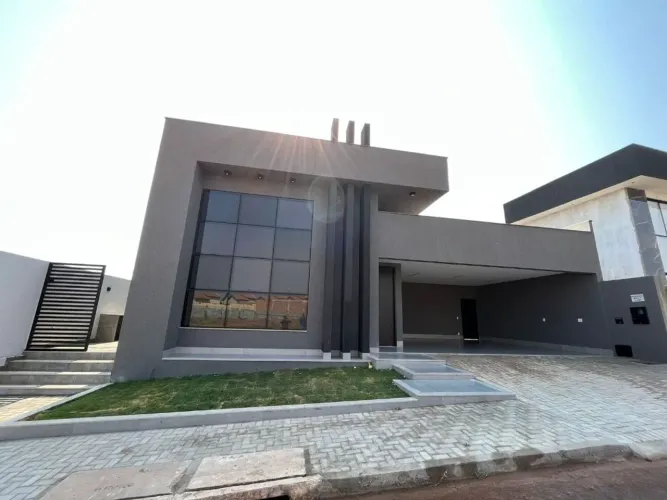 Casa com 04 quartos (02 suítes) à venda, 215 m² por R$ 1.800.000 no Condomínio Del Fiore -
