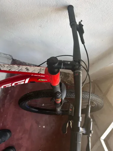 Bicicleta Oggi Aro 29 Tam 17