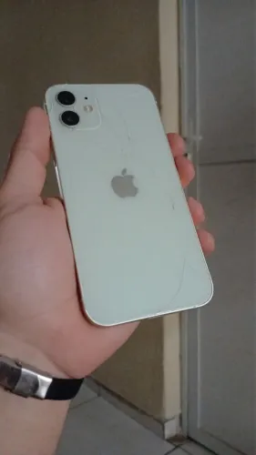 Vendo ou Troco IPhone 12