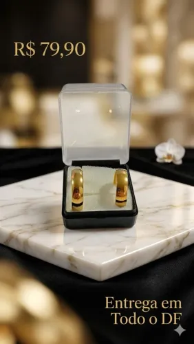 Par de Alianças Folheada a Ouro 18k<br>