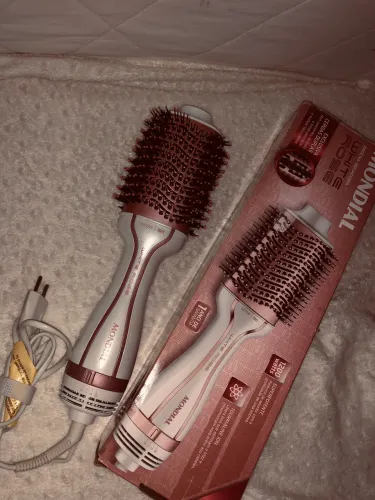 Escova Secadora Mundial White Rose - Seca, alisa e modela - 1200W | Bivolt | Com íons  