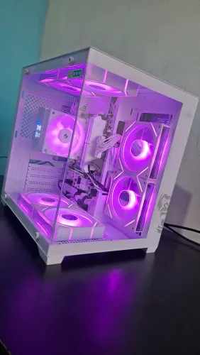 Pc Gamer de entrada AMD AM4 | B550M | Ryzen 7 5700G | 16GB Ram 3200mhz | SSD Sata 512GB