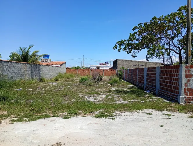Lote 12x30 MURADO 3 LADOS na PRAIA de CATUAMA após Ponta de Pedras <br>