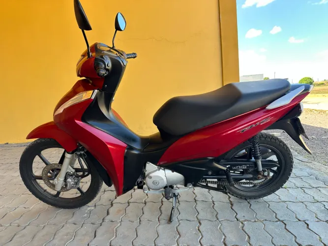 VENDO HONDA BIZ 125 IMPECÁVEL!