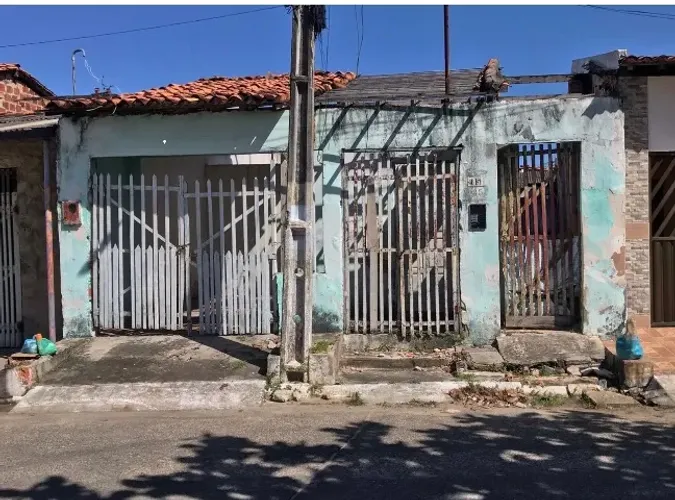 Terreno na praça do mercado 6x17