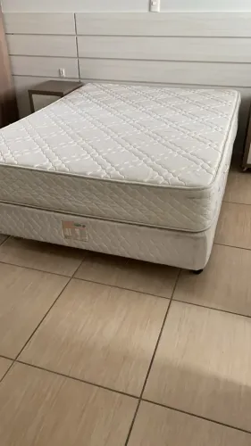 Cama box