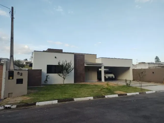 CASA DE CONDOMÍNIO A VENDA EM ÁGUAS DE SÃO PEDRO SP