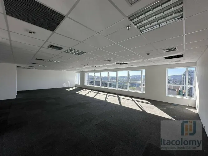 Sala Comercial à venda no Trend Tower Home Office, em Alphaville