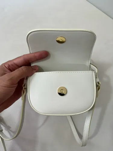 Bolsa feminina Zara cor branca