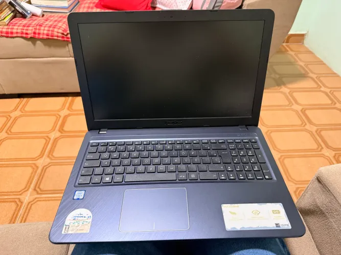 NOTEBOOK ASUS