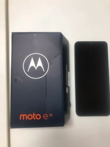 Smartphone Motorola E13