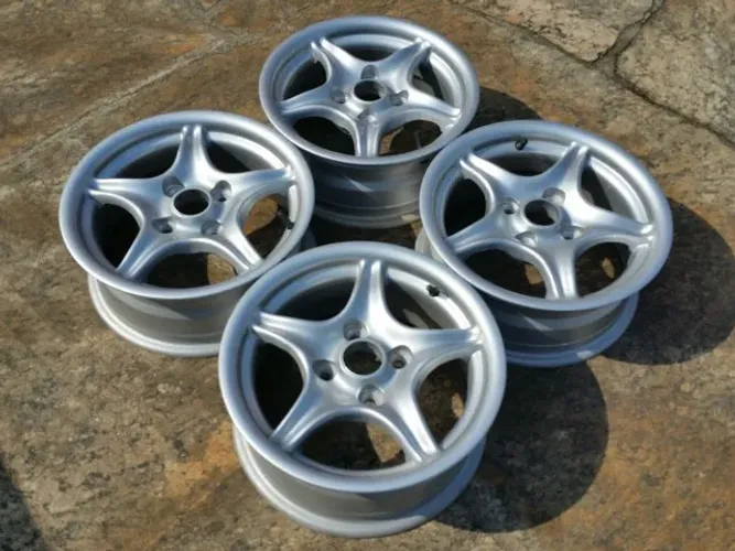Rodas de Liga Leve Ferraro 13,0´x 6,5´polegadas
