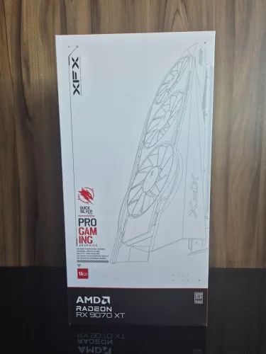 NOVA- 3 ANOS DE GARANTIA PELA KABUM! XFX Quicksilver RX 9070 XT WHITE, 16GB, GDDR6. COM NF