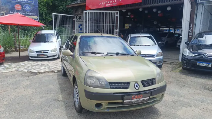 Renault Clio Sed.rl/auth.1.0/1.0 Hi-power 16V 4P 2004
