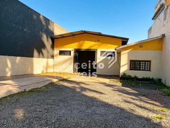 Barracão Comercial Com 220 M² - órfãs