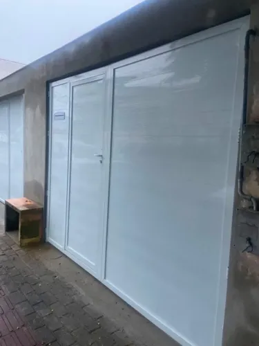 Portão de garagem de abrir