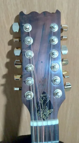 Violão Eletroacústico de 12 cordas