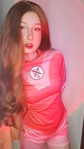 Cosplay Eve Atômica Invencível