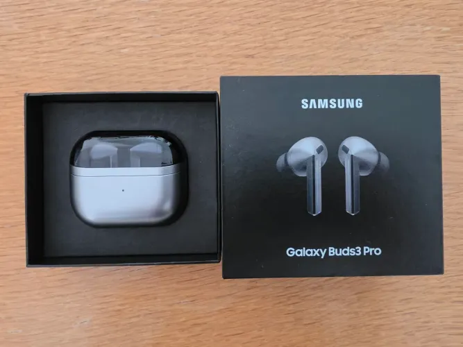 Galaxy Buds 3 Pro Cinza
