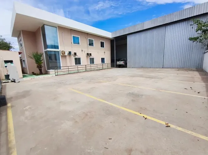 Galpão com 1.000 m²  Vale Encantado  Macaé/RJ