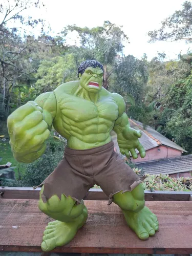 Boneco HULK 45cm marca Mimo 2013