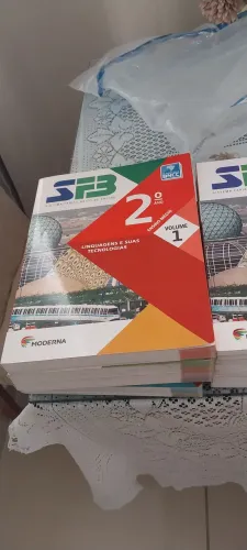 Livro farias brito 2 ano