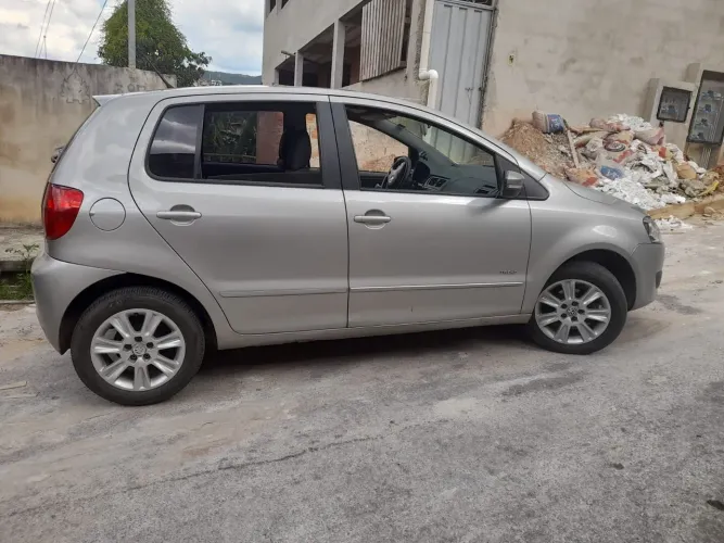 Volkswagen Fox 1.6 MI Total Flex 8V 5P 2013