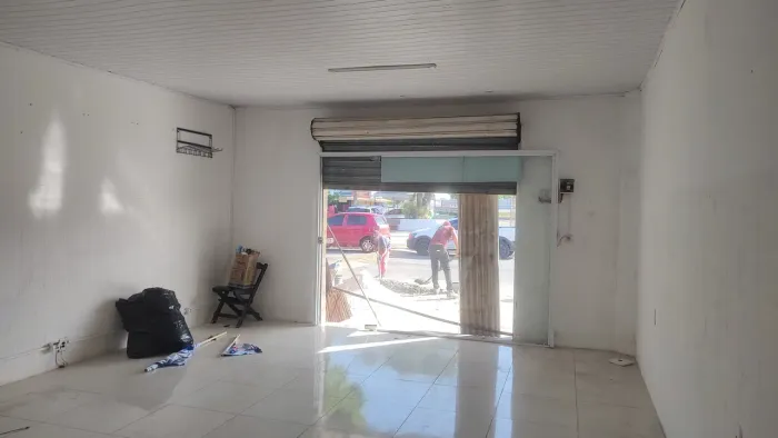 Ponto comercial garagem no Augusto Franco 1.200 mês