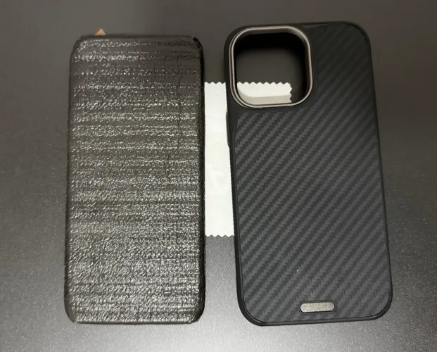 Capa iPhone 14 Pro Max Phone Rebel