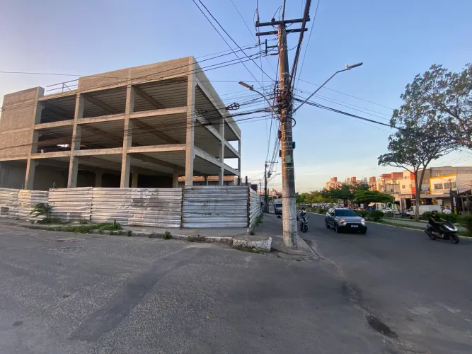 Localização privilegiada aluguel São 4 pavimentos Avenida Fraga Maia