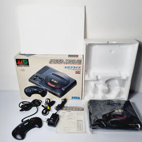 481- CONSOLE MEGA DRIVE JAPONÊS Excelente estado