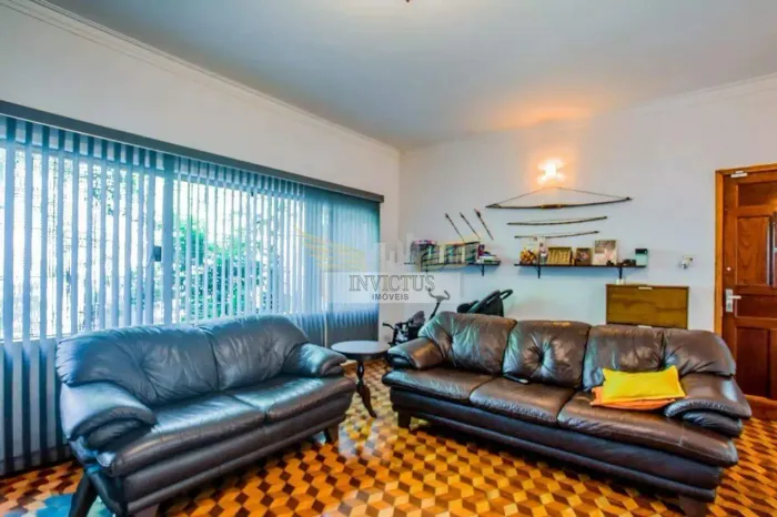 Casa Térrea com 3 Dormitórios para Alugar, 300m² - Vila Alzira, Santo André/SP.