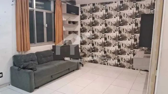 Sala, quarto, cozinha e banheiro