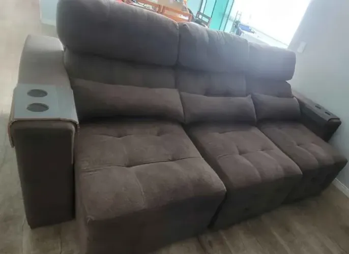 Sofá retrátil