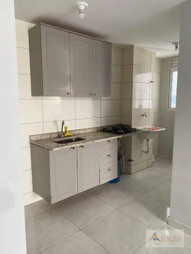 Apartamento com 2 dormitórios para alugar, 56 m² por R$ 2.140,00/mês - Portal Azaleias do