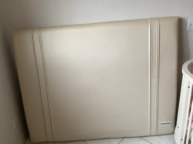 Vendo cabiceira de cama bege ortobom casal ..