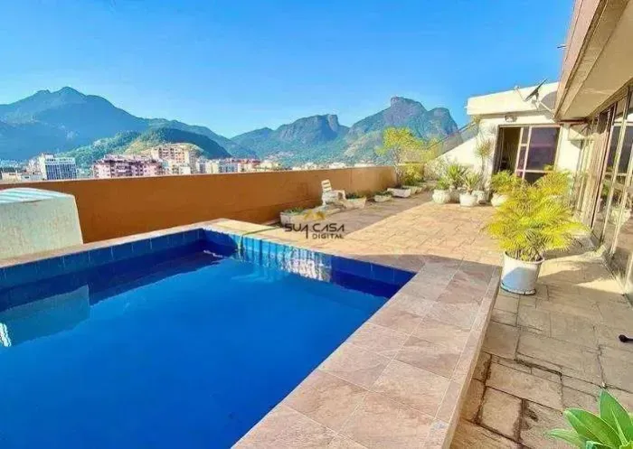 Barra da Tijuca | Cobertura 4 quartos, sendo 1 suíte na Avenida Lúcio Costa- Barra da Tiju