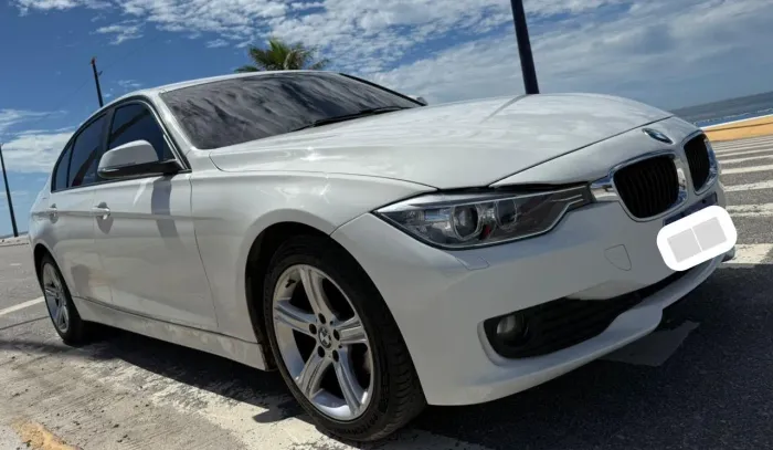 BMW 320I A Modern/sport TB 2.0/a.flex 16V 4P 2015