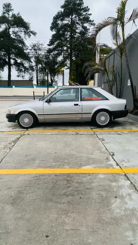 Ford Escort GL 1.6i / 1.6 (álcool) 1989