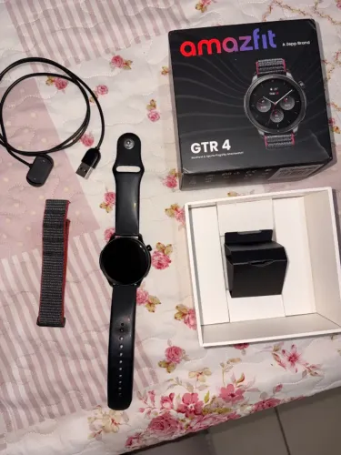 Smartwatch Amazfit GTR 4 