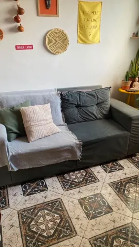 Sofá seminovo
