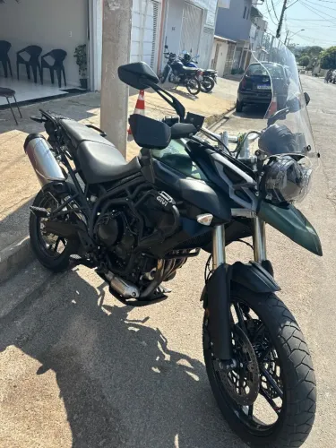 TRIUMPH TIGER 800xc 2015