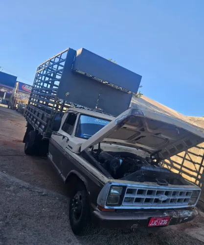 F4000 