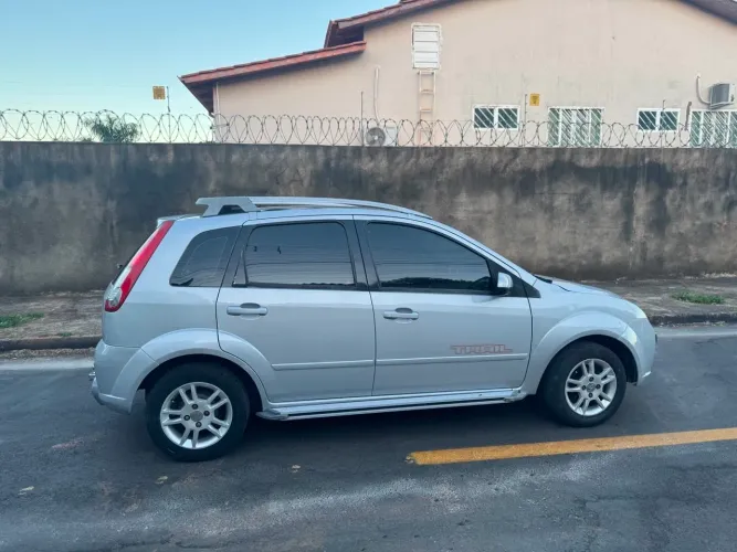 Ford Fiesta Trail 1.6 8V Flex 5P 2008