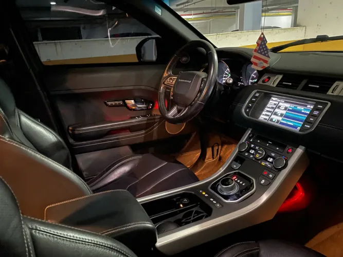 Land Rover Range Rover Evoque Dynamic 2.0 AUT 5P 2015