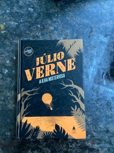 Livro a ilha misteriosa 