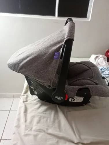 Vando bebê conforto
